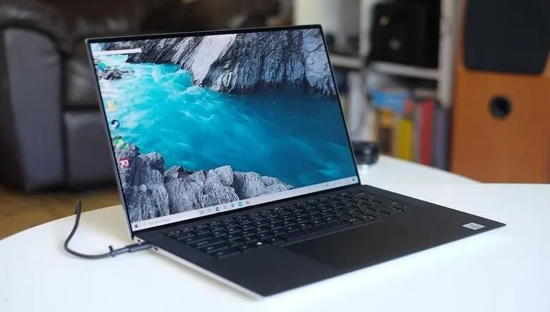 Màn hình Dell XPS 15 9500