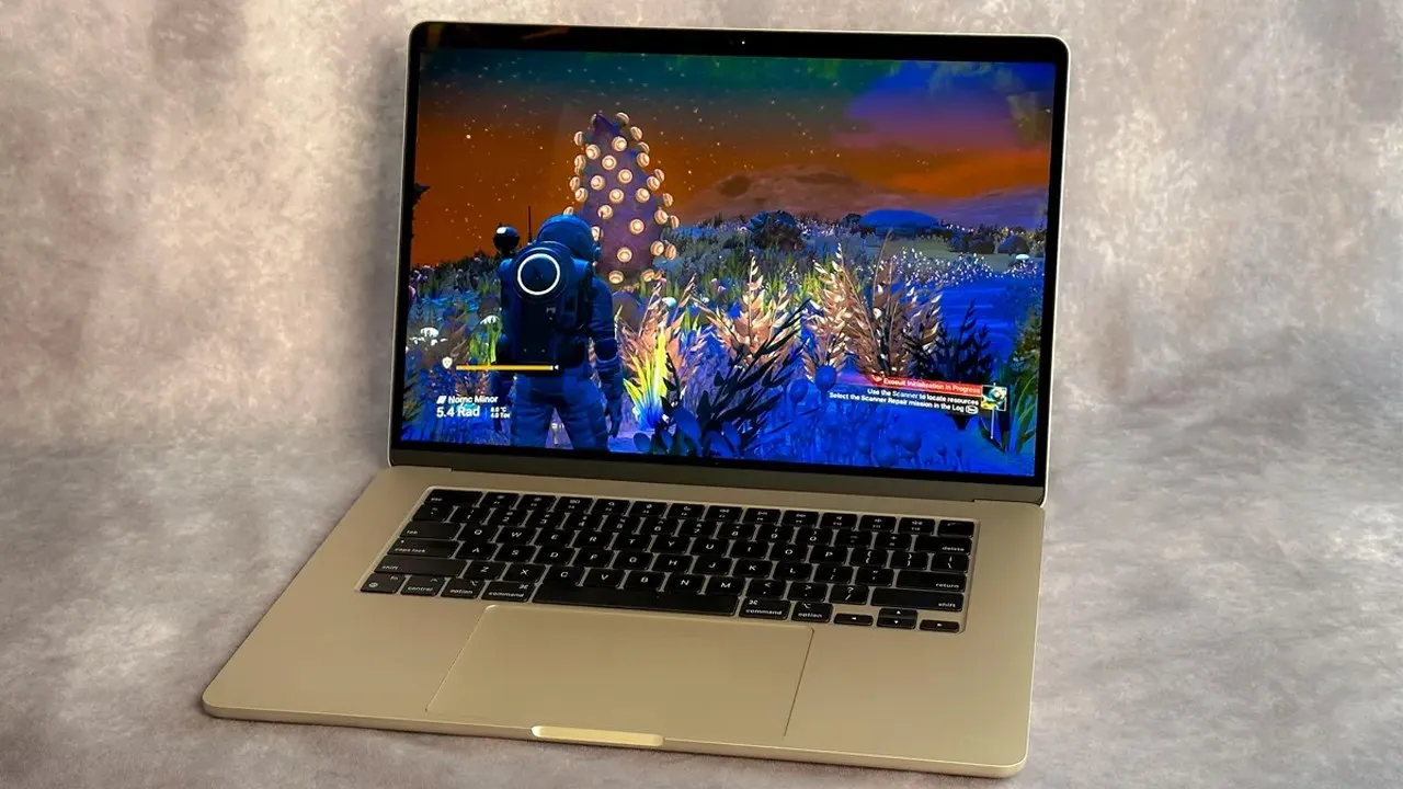 Pin và sạc Macbook air M3 13 inch